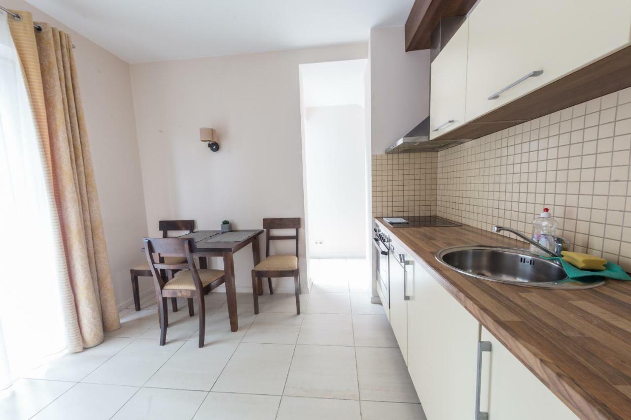 Ameda Apartment *